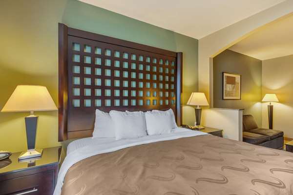 Suite - Quality Suites Sherman