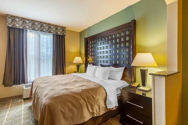 Suite - Quality Suites Sherman