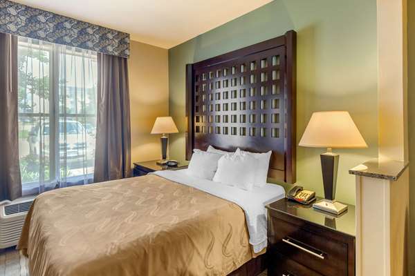  - Quality Suites Sherman