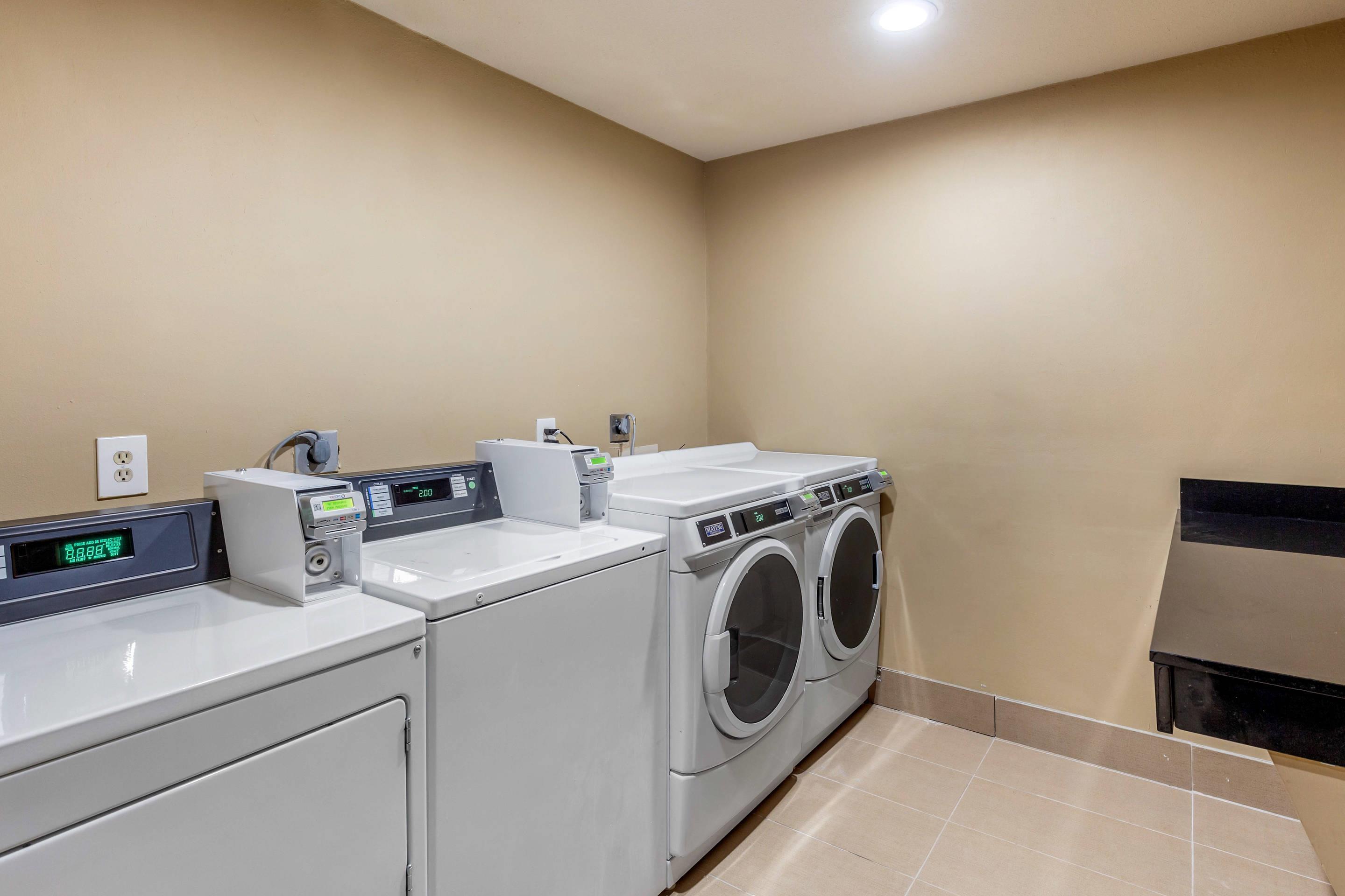 Guest laundry facilities | Quality Suites Sherman