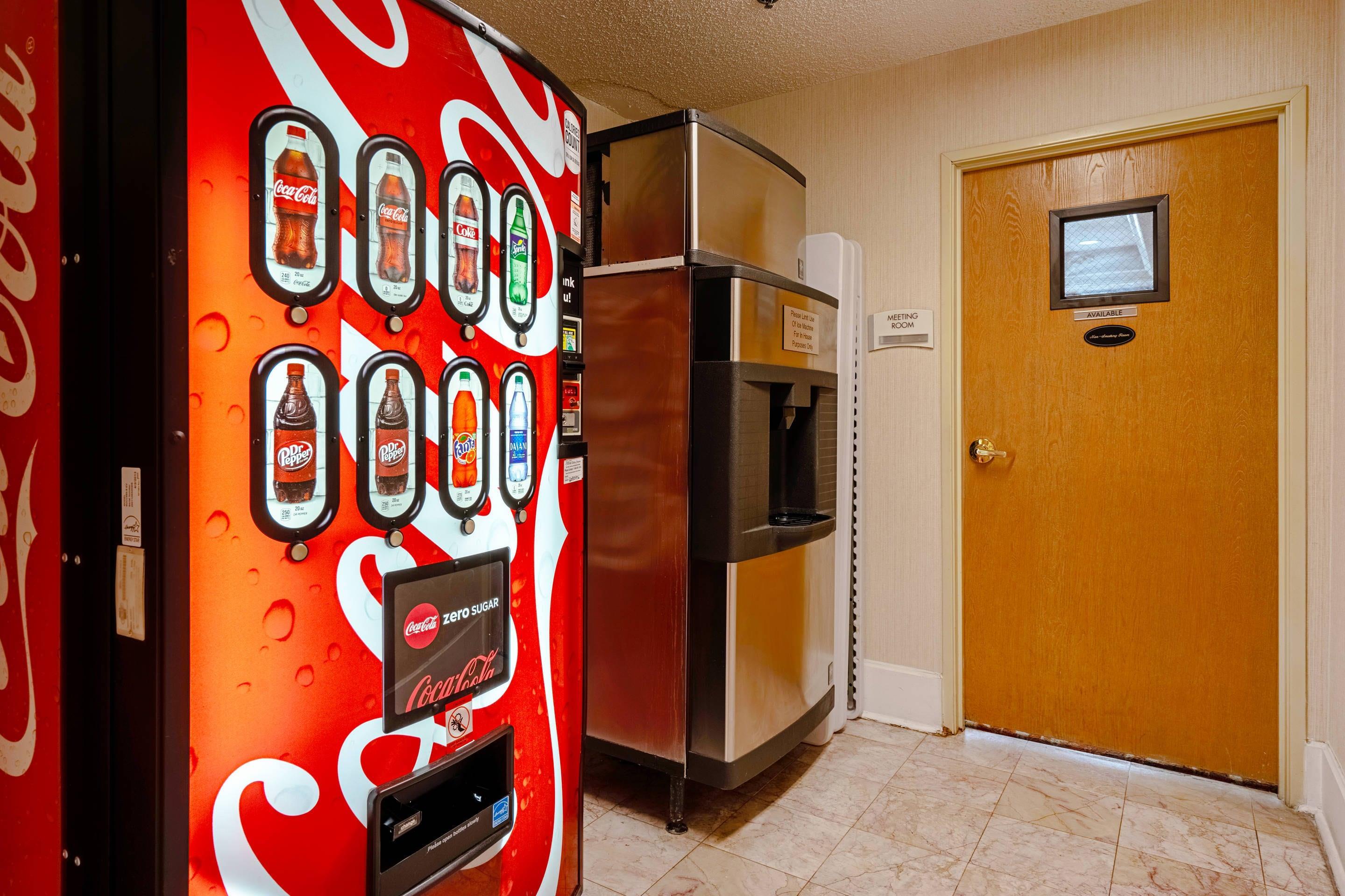 Hotel vending area | Quality Suites