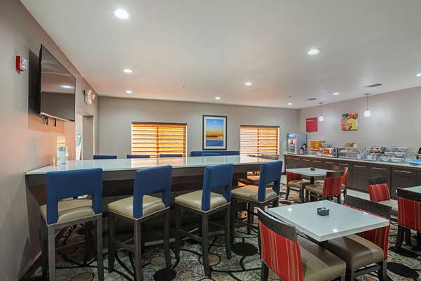 Amenities - Comfort Suites Lewisville