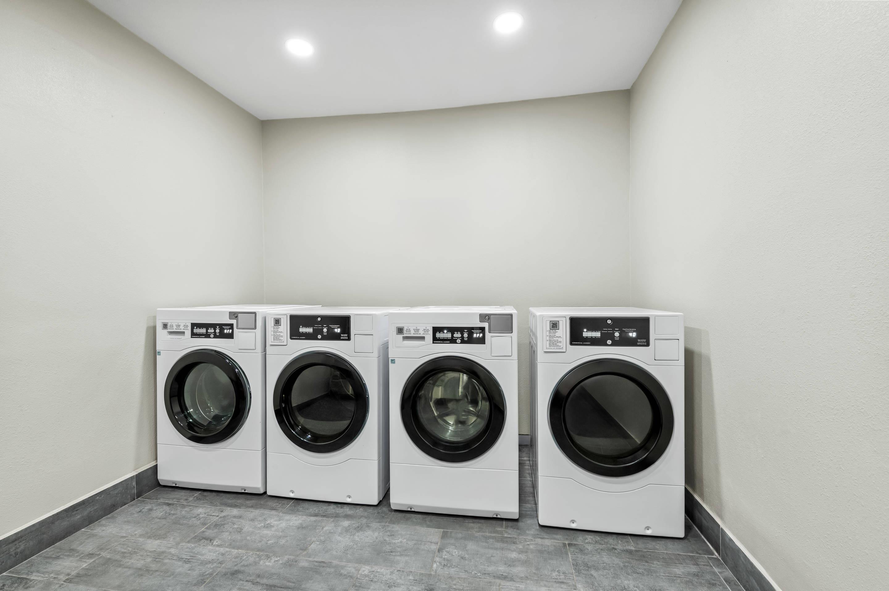 Guest laundry facilities | Comfort Suites Longview North