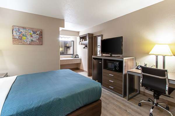  - Econo Lodge Kingsville