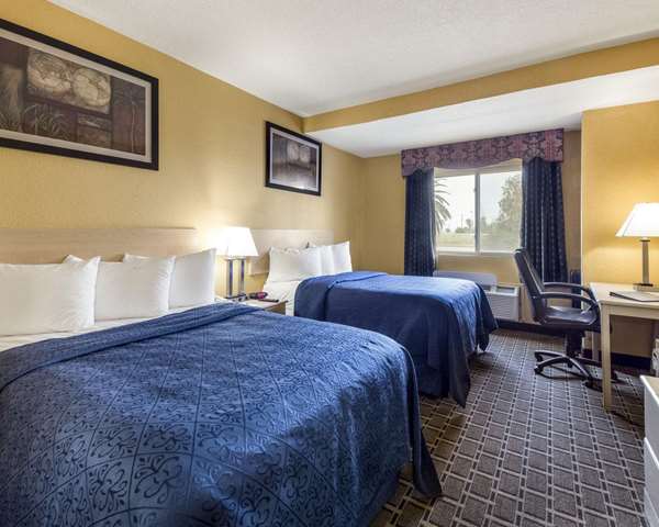  - Quality Inn & Suites Sandy Shores Corpus Christi