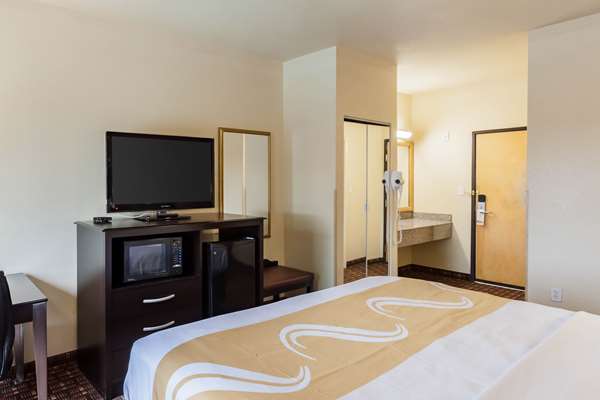  - Quality Inn SeaWorld San Antonio