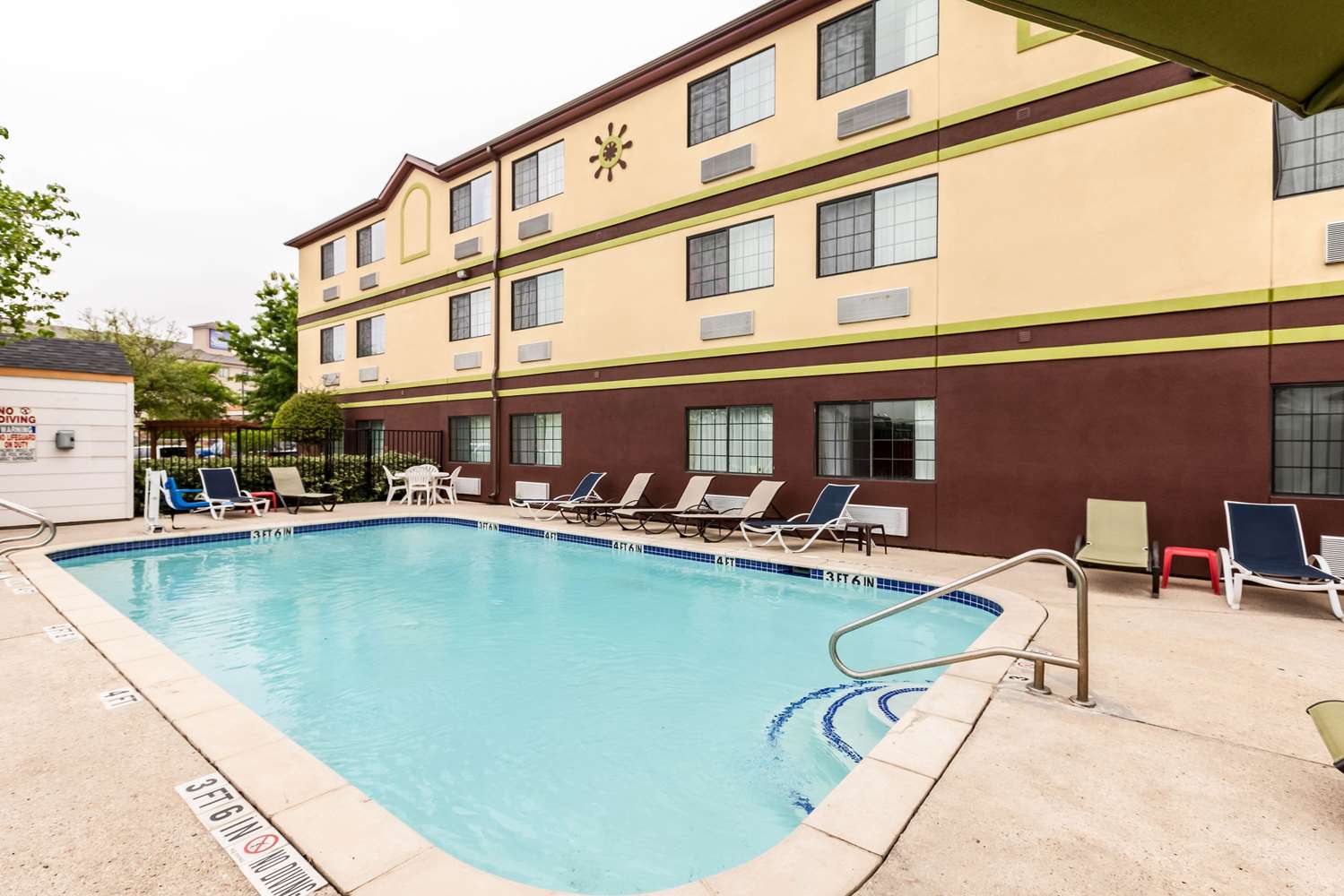 Quality Inn SeaWorld San Antonio, TX See Discounts