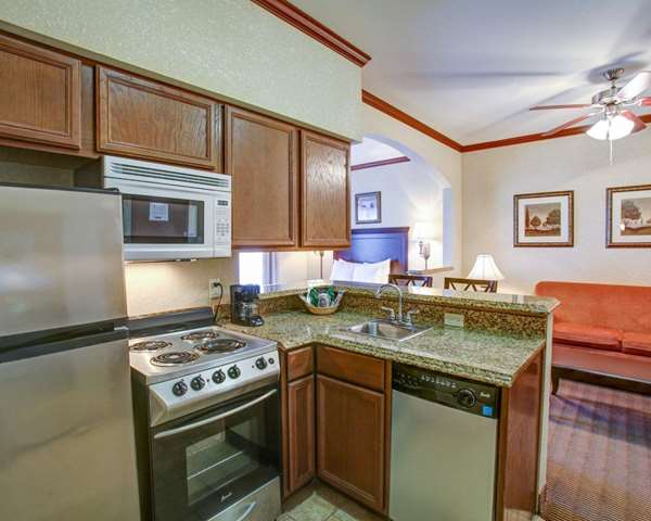 Suite - Comfort Suites University Drive College Station