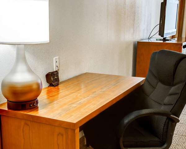  - Comfort Suites Tyler