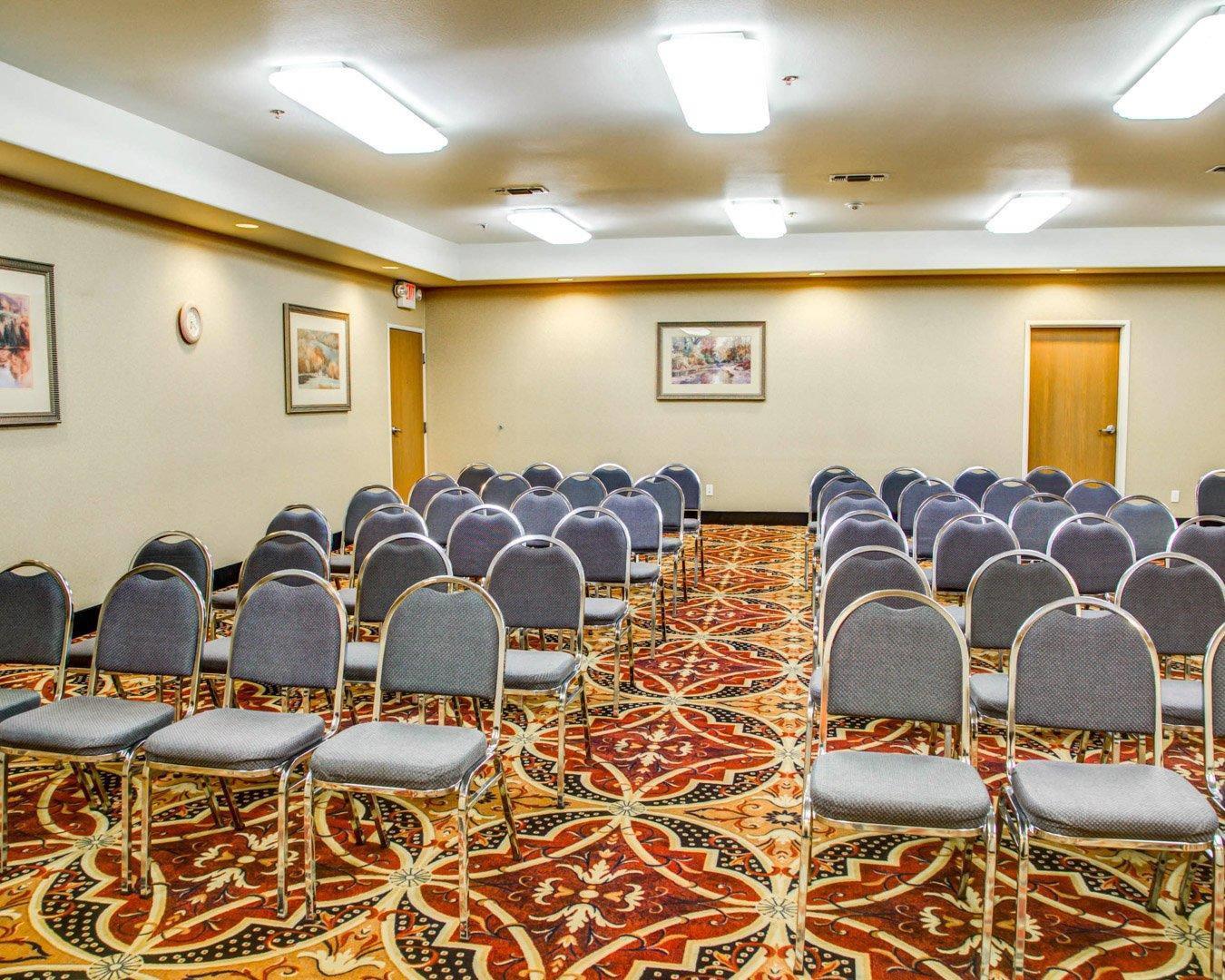 Meeting room with theater-style setup | Comfort Suites Tyler South