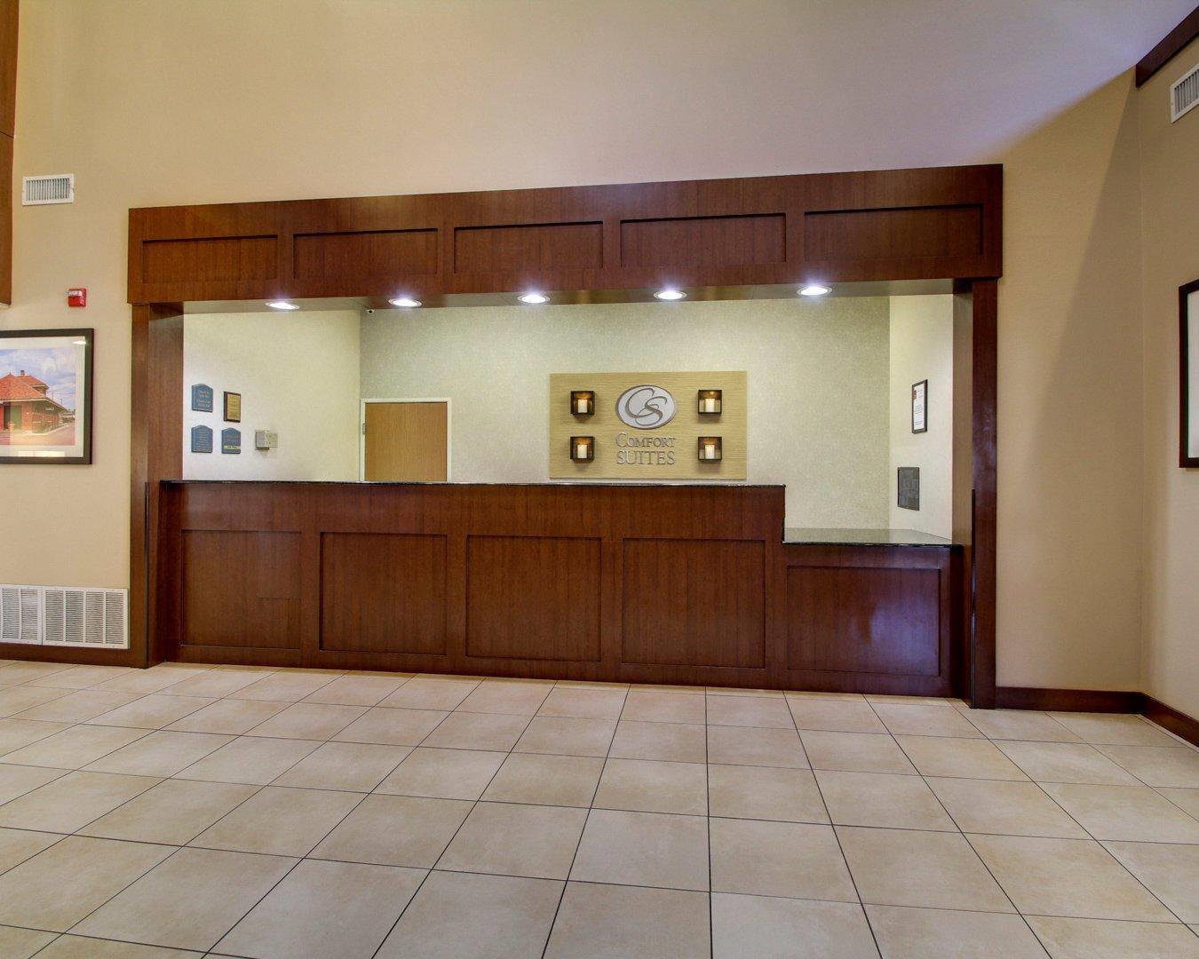 Front desk | Comfort Suites Tyler South