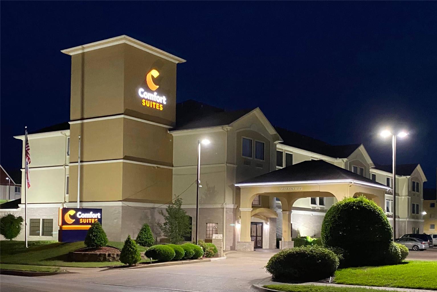 Comfort Suites