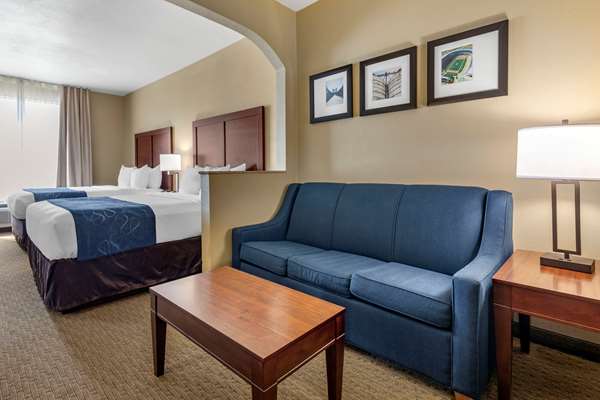 Suite - Comfort Suites Baylor University Waco - I-35, Exit 333A