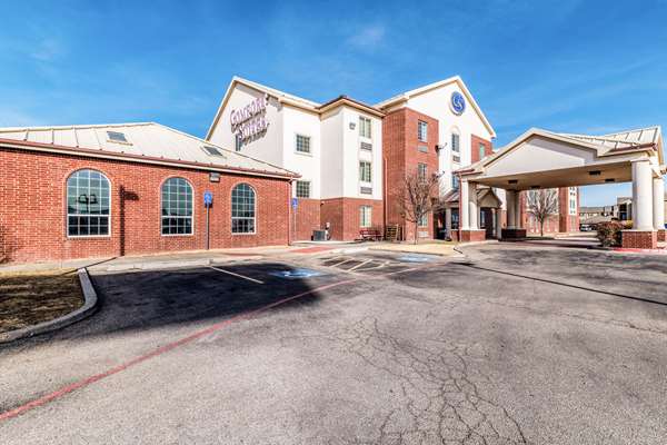 Exterior view - Comfort Suites South Amarillo - I-27, Exit 116