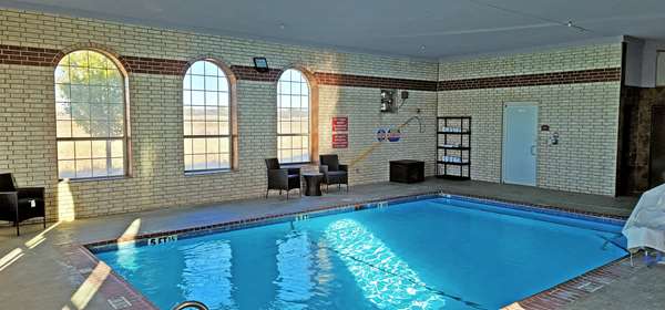 Pool - Comfort Suites South Amarillo - I-27, Exit 116