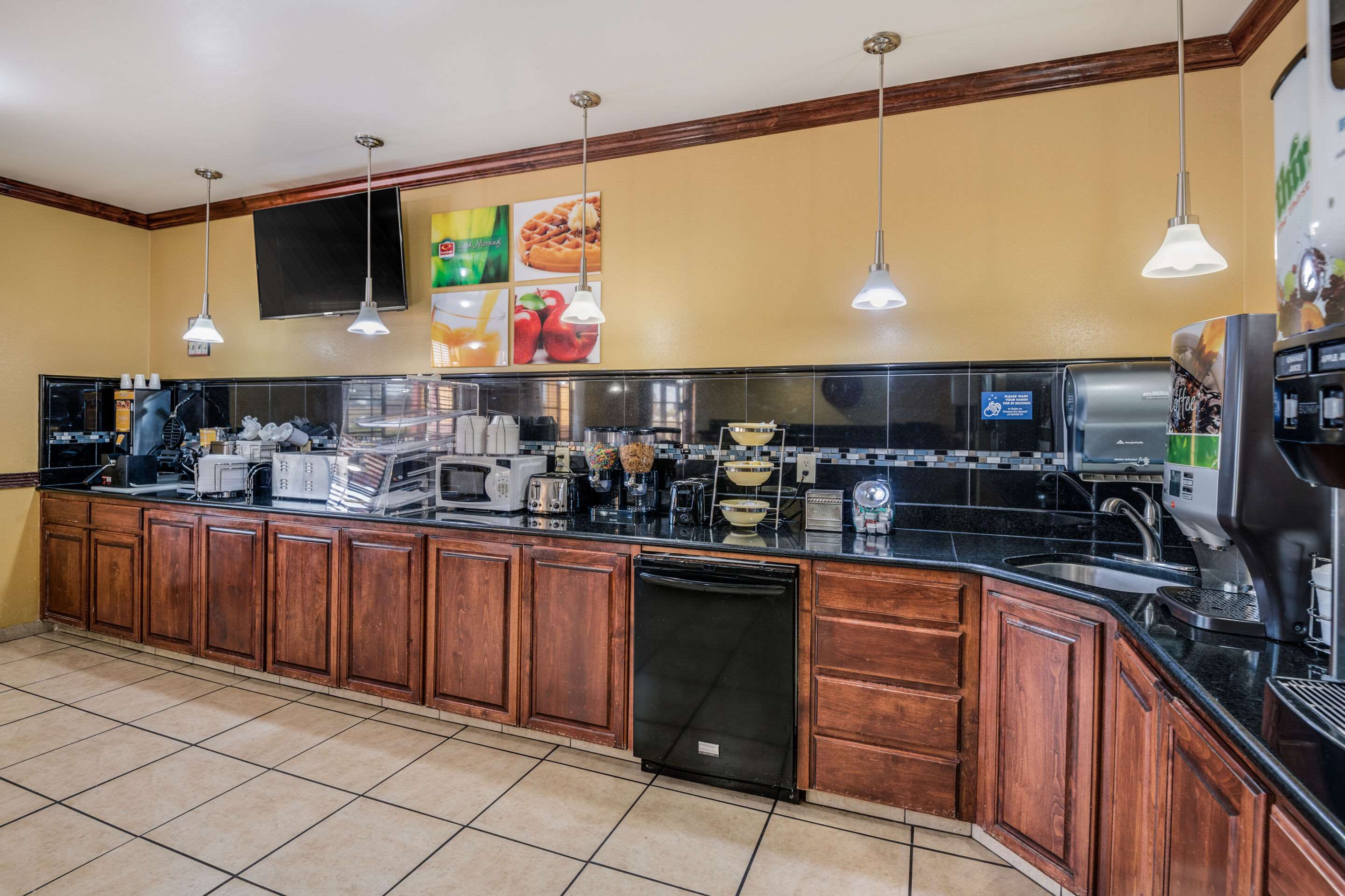Breakfast bar
