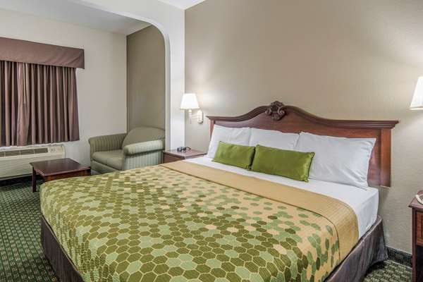  - Econo Lodge Weatherford - I-20, Exit 406