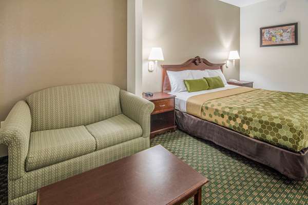  - Econo Lodge Weatherford - I-20, Exit 406