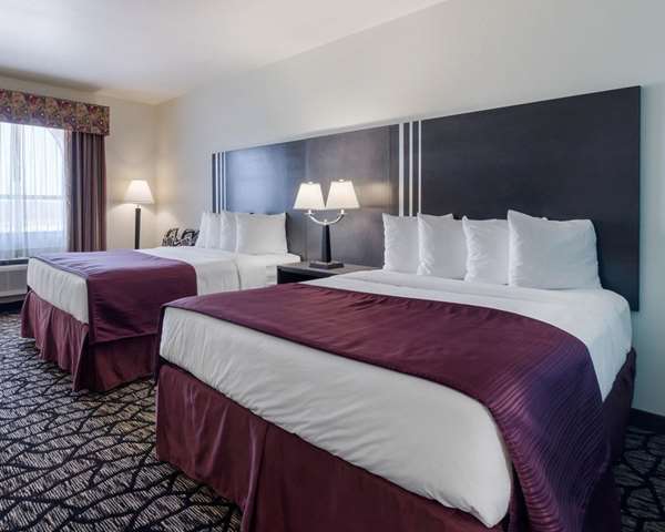  - Quality Inn Buffalo - I-45, Exit 178