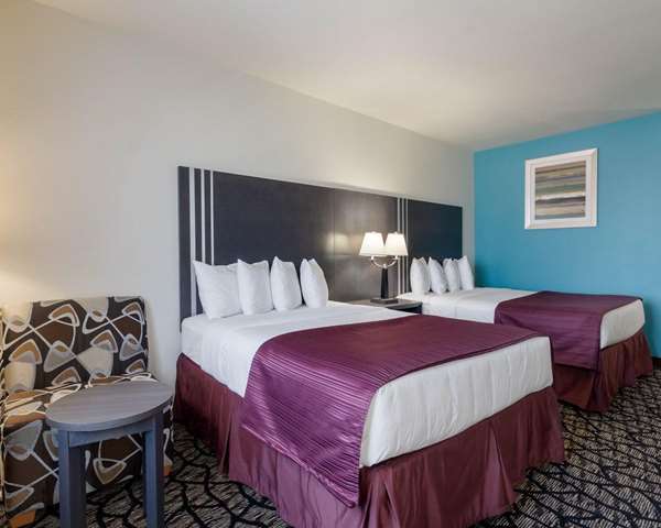  - Quality Inn Buffalo - I-45, Exit 178