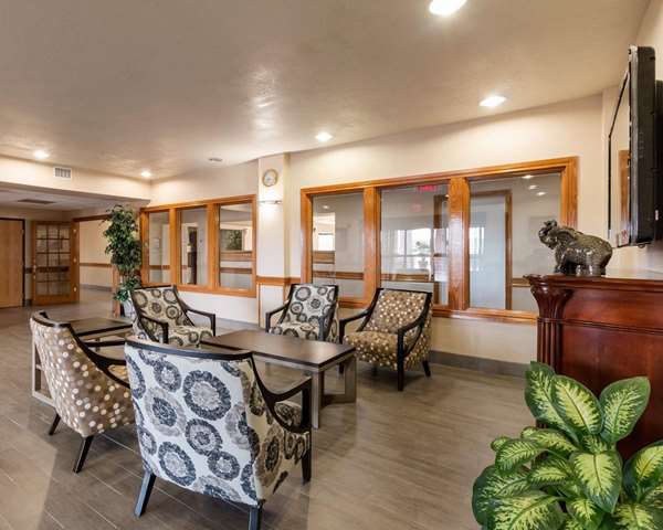  - Quality Inn Buffalo - I-45, Exit 178