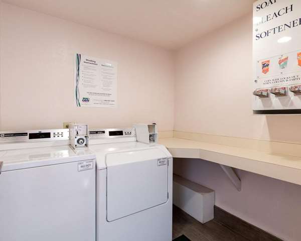 Amenities - Quality Inn Buffalo - I-45, Exit 178