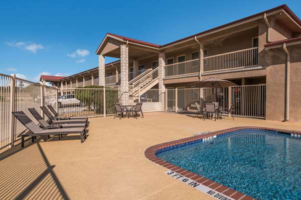 Pool - Quality Inn Sonora - I-10, Exit 400