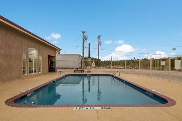 Pool - Quality Inn Sonora - I-10, Exit 400