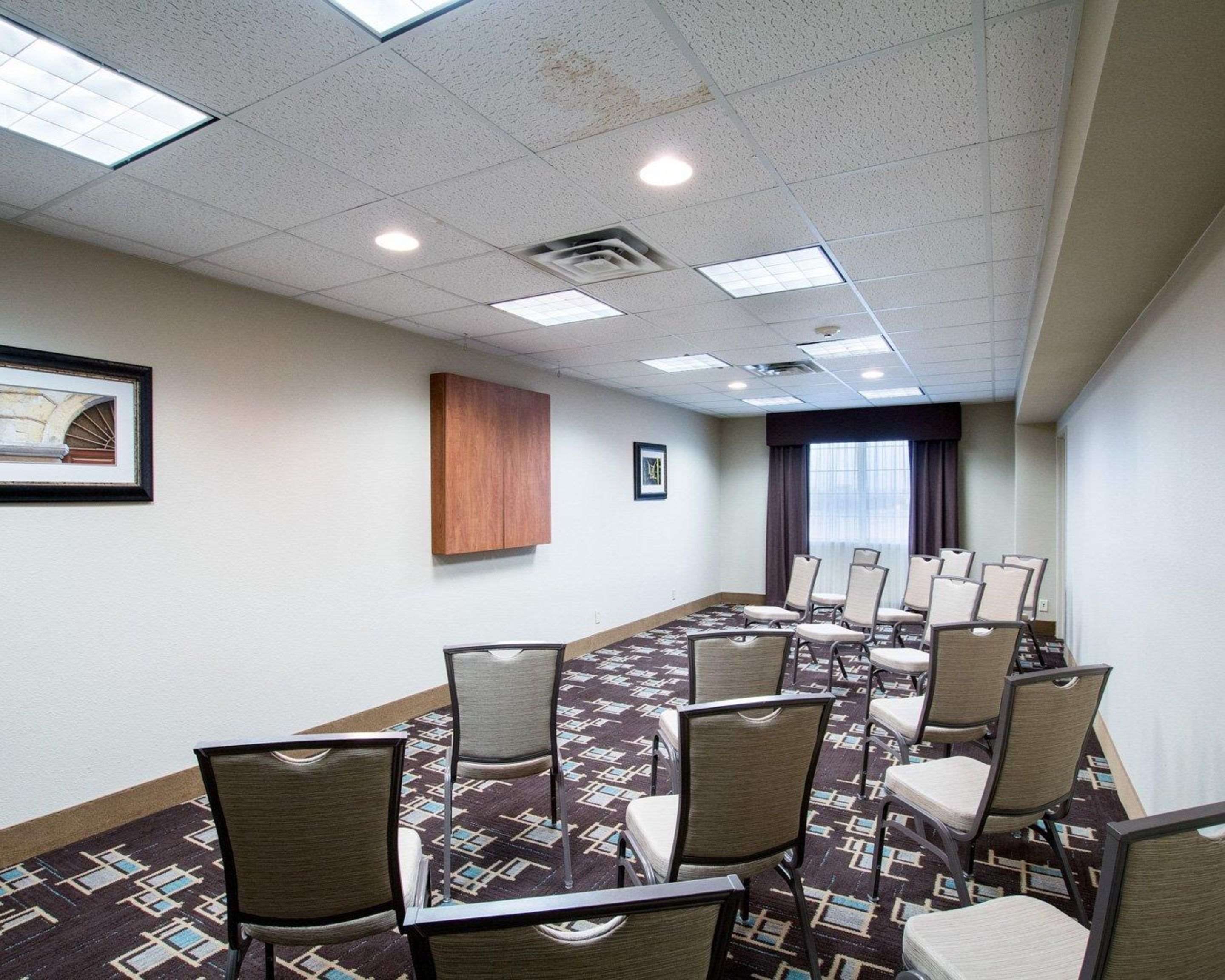 Meeting room | Comfort Suites San Angelo near University