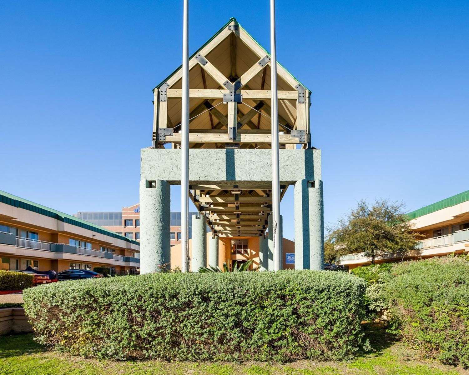 Rodeway Inn Suites Fiesta Park San Antonio Tx See Discounts