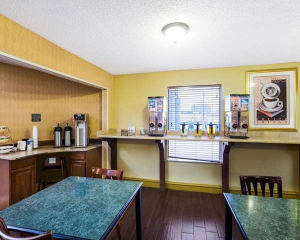 Amenities - Rodeway Inn & Suites Fiesta Park San Antonio - I-10, Exit 560