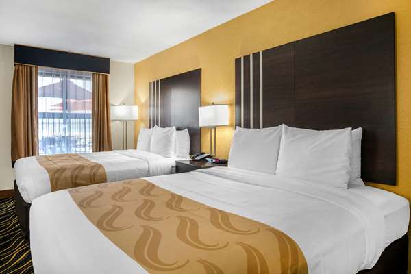  - Quality Inn & Suites Fort Worth - I-30, Exit 7A