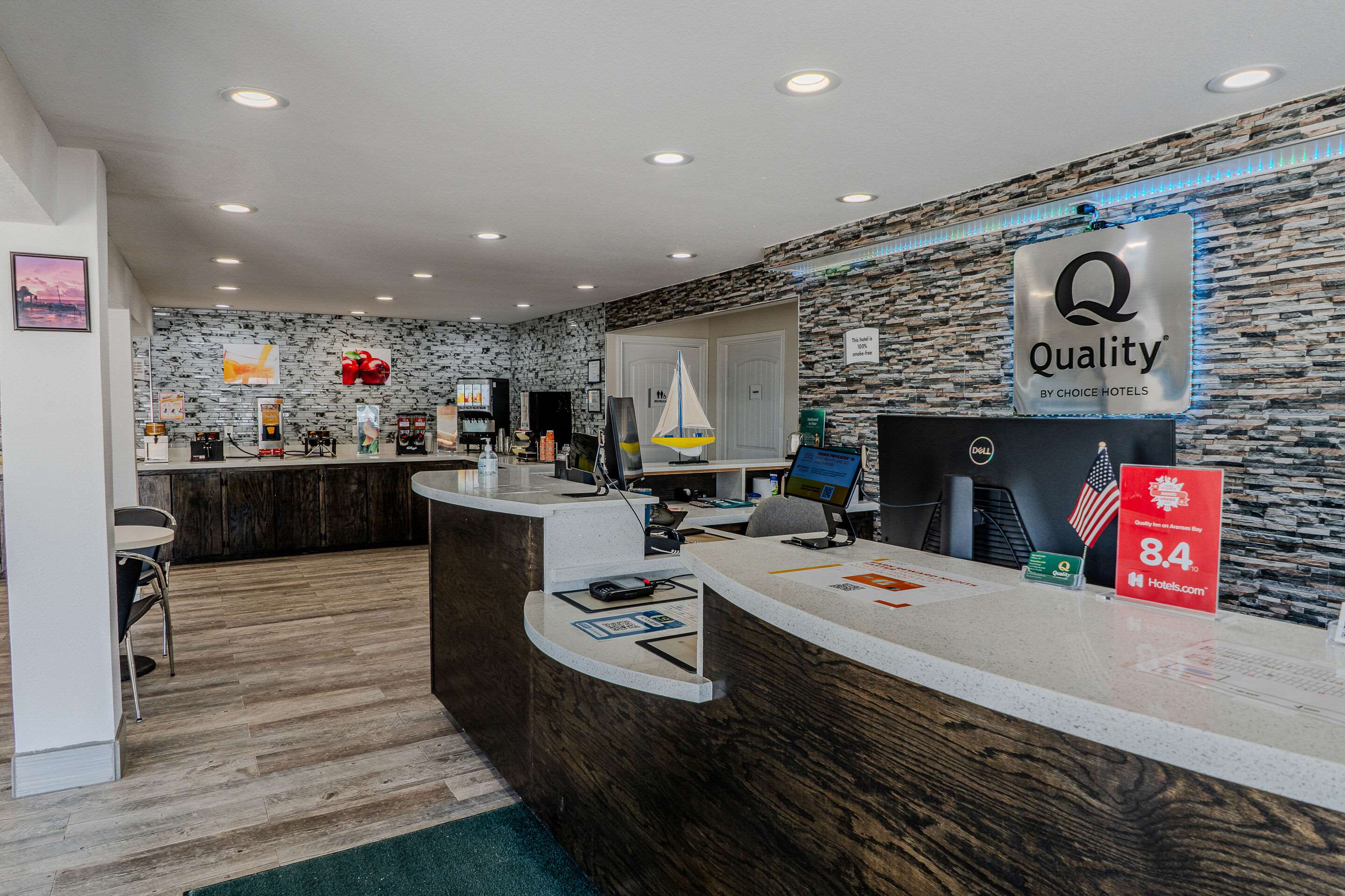Front desk | Quality Inn Rockport on Aransas Bay