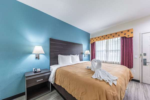  - Quality Inn & Suites Canton - I-20, Exit 527