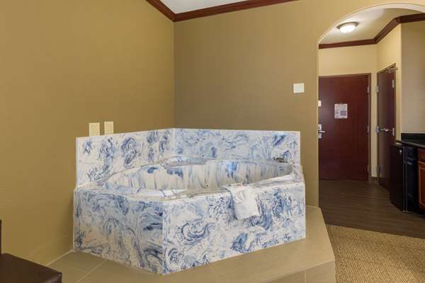 Suite - Comfort Suites Galveston