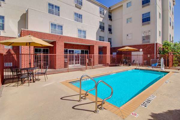 Pool - MainStay Suites Medical Center Houston