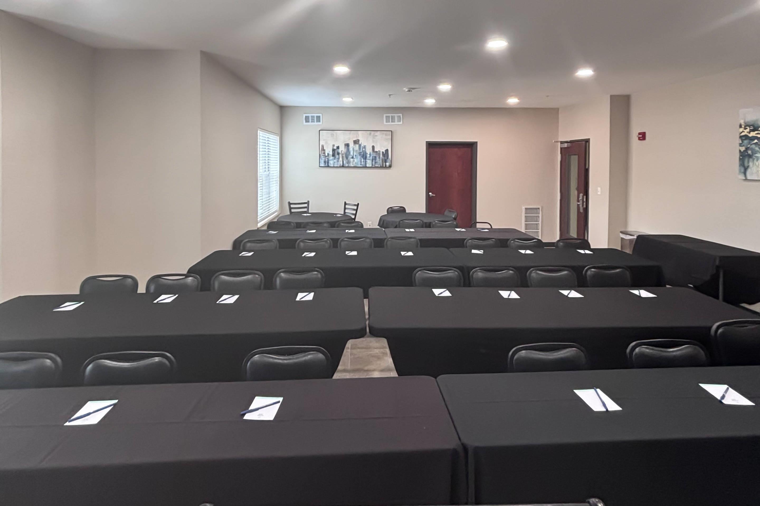 Meeting room | MainStay Suites Texas Medical Center/Reliant Park