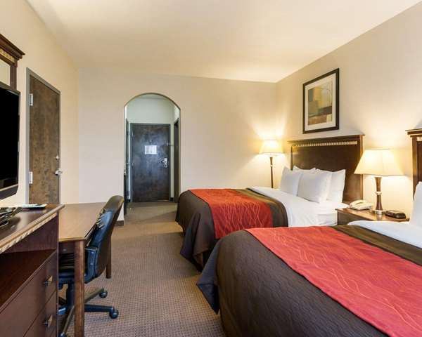  - Comfort Inn & Suites Winnie - I-10, Exit 829