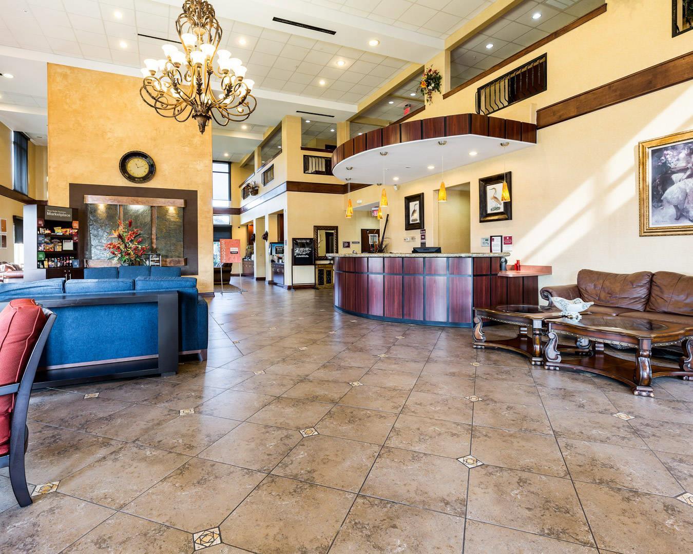 Spacious lobby with sitting area | Comfort Suites near NASA - Clear Lake