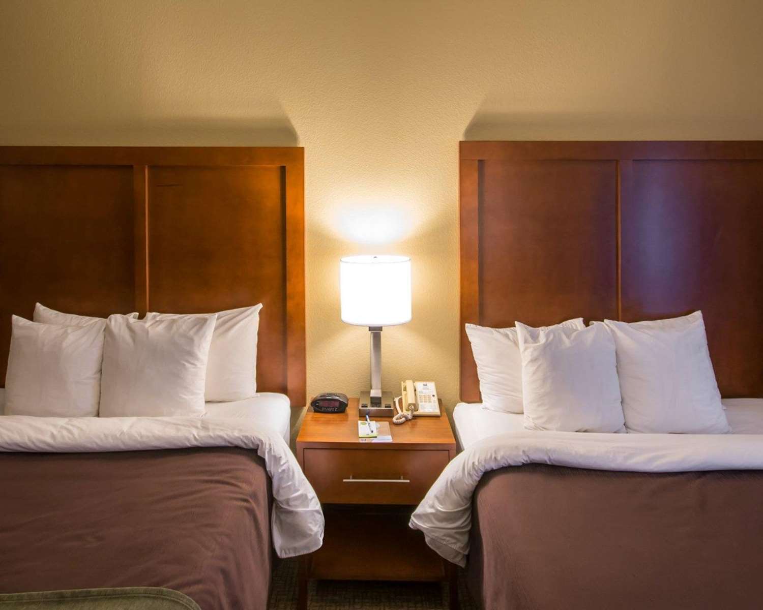 Comfort Inn Red Oak, TX See Discounts