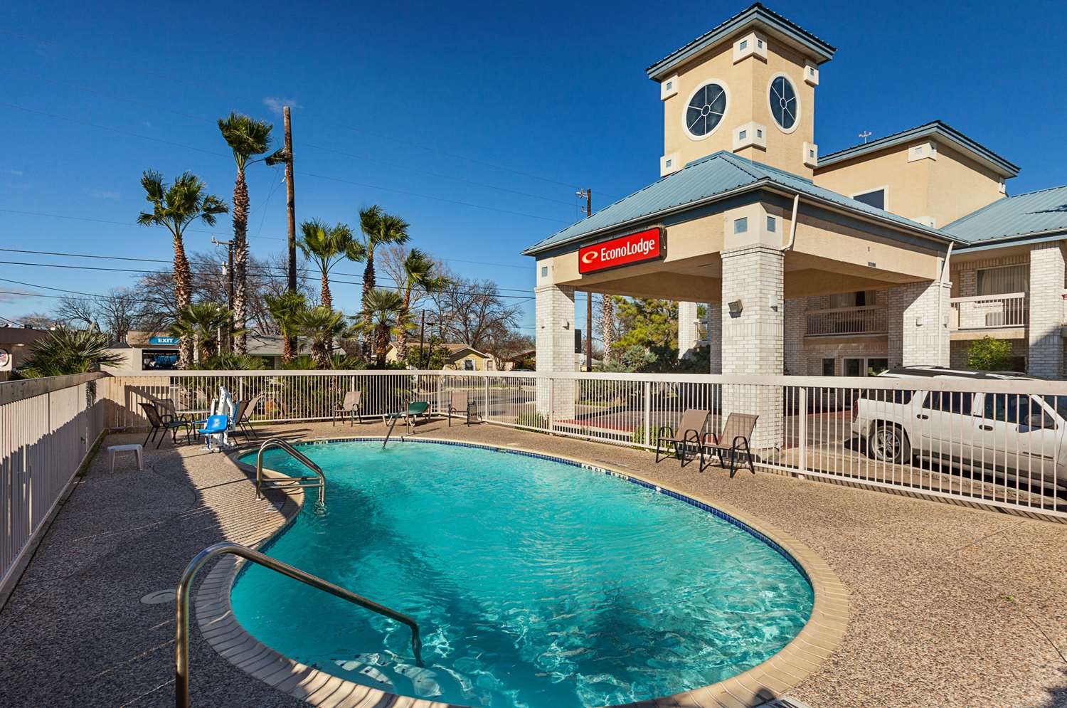 Econo Lodge South San Antonio I35, Exit 152A, TX See Discounts