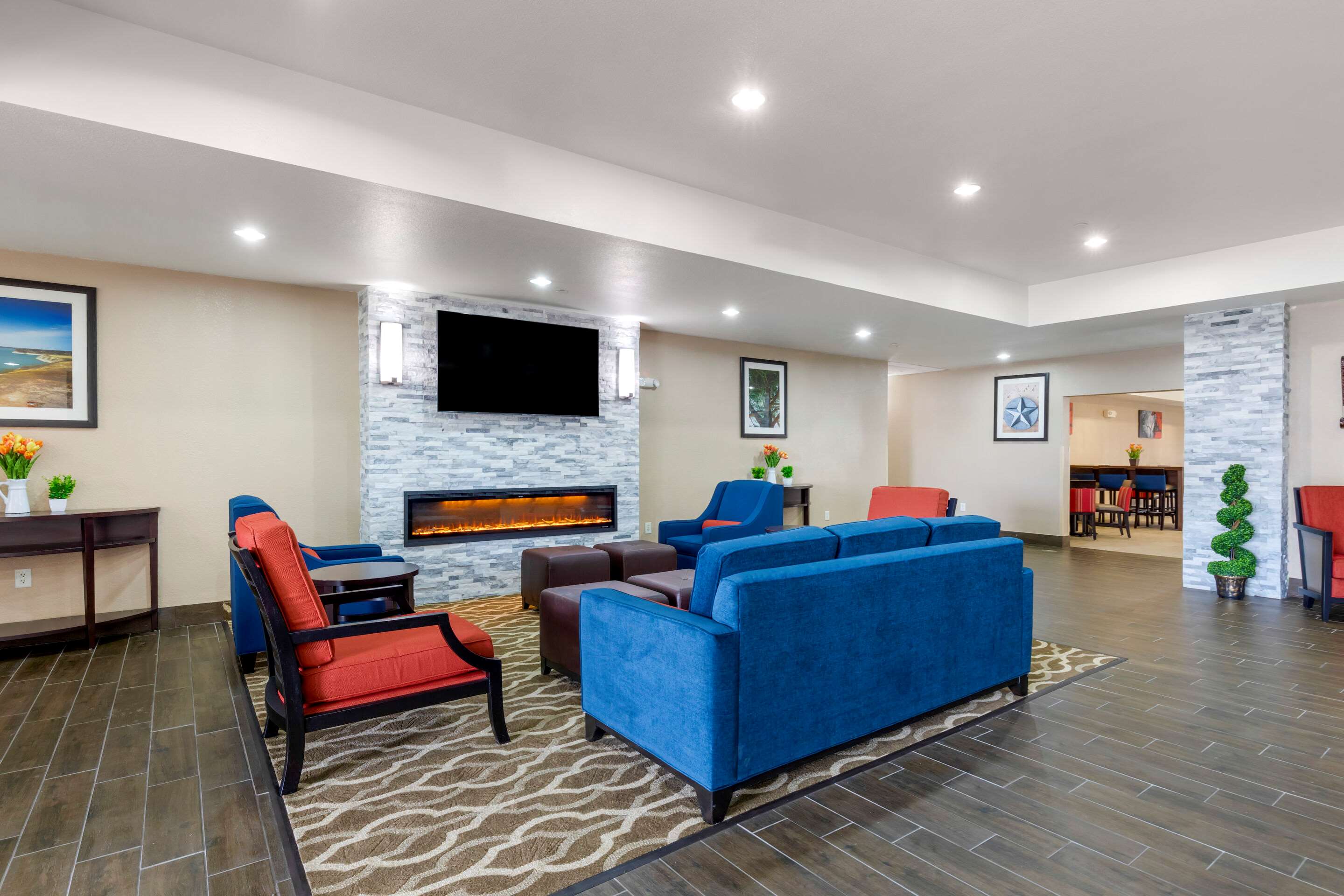 Spacious lobby with sitting area