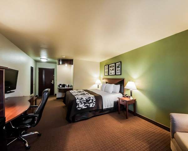 - Sleep Inn & Suites Shamrock - I-40, Exit 163