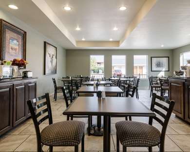 Indoor/Interior,On-Site,Lobby