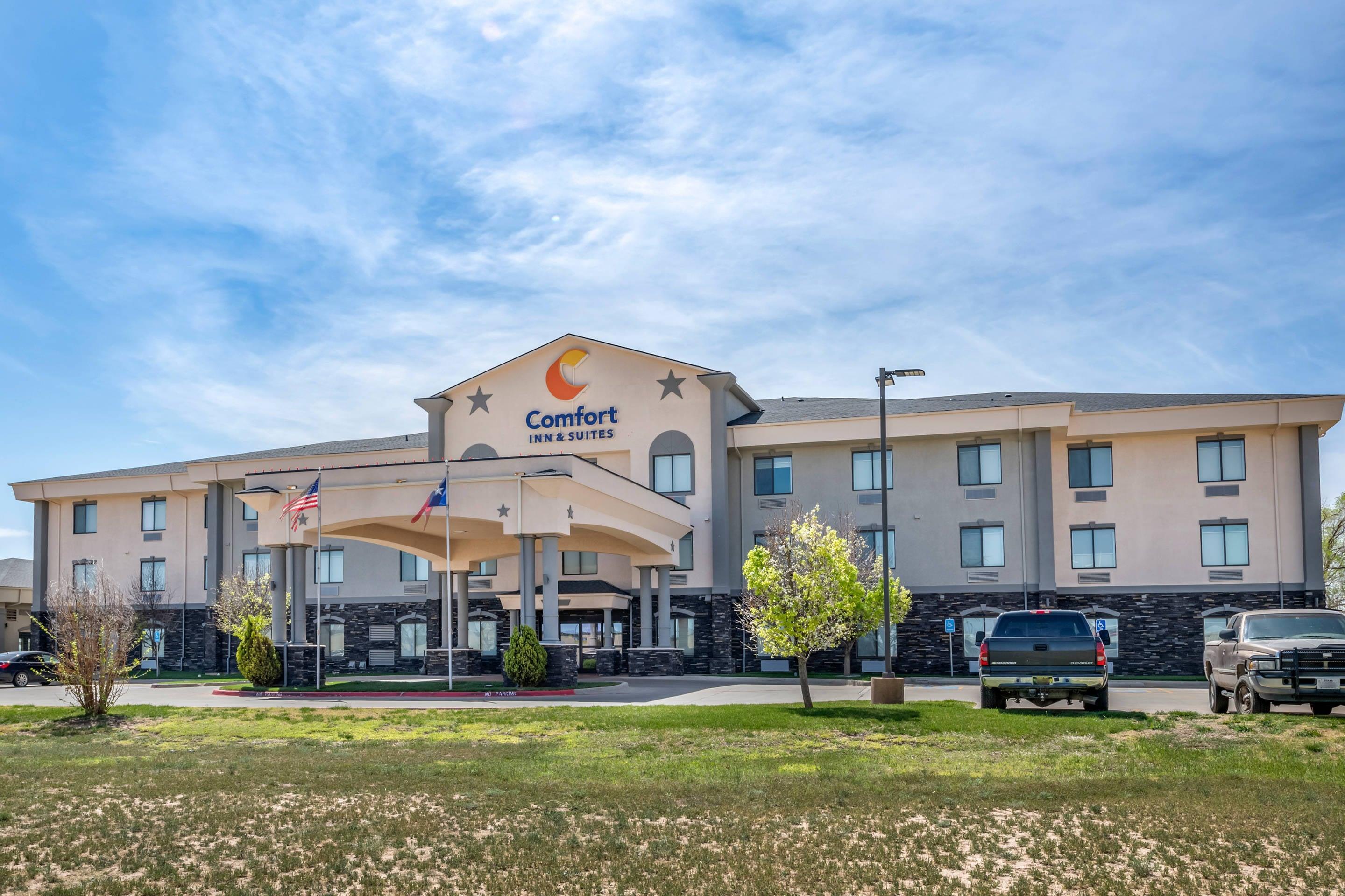 Hotel exterior | Quality Inn And Suites Lubbock