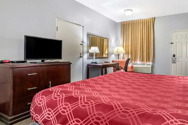  - Econo Lodge Junction - I-10, Exit 457