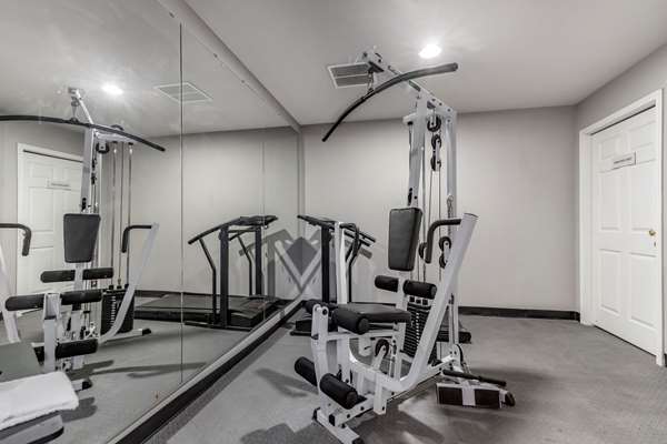 Fitness/ Exercise Room - Econo Lodge Junction - I-10, Exit 457