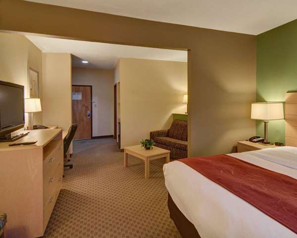  - Comfort Suites Lindale - I-20, Exit 556