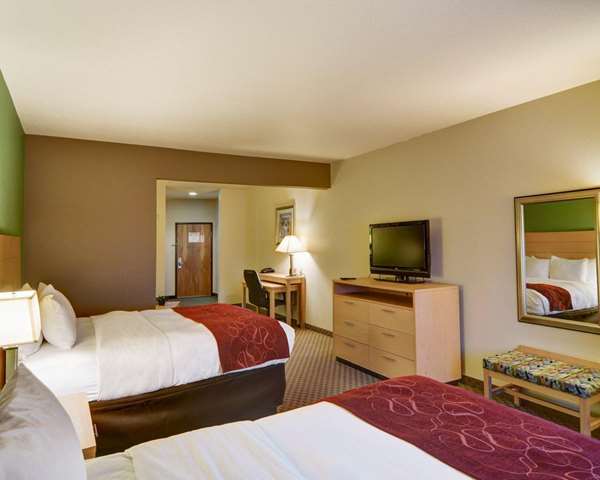  - Comfort Suites Lindale - I-20, Exit 556