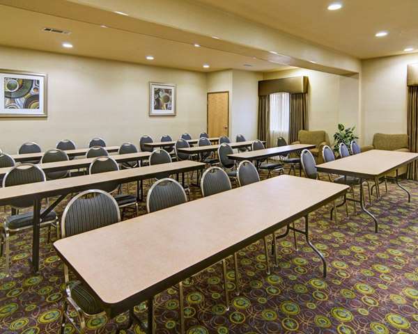  - Comfort Suites Lindale - I-20, Exit 556
